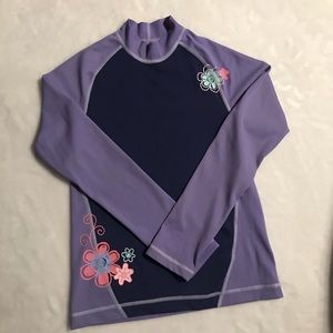 REI Girls’ Long Sleeve Rash Guard 🩱🏖